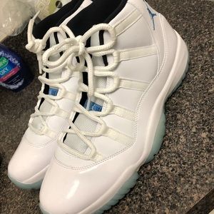 Jordans Retro 11 legend blues
